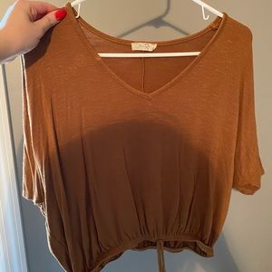 Cropped short sleeve tee